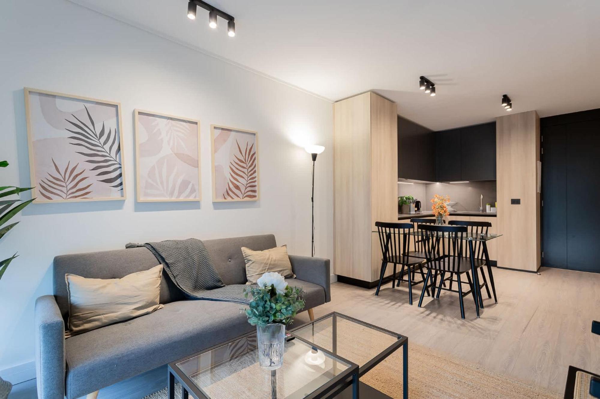 Stylish 1br Sleep Shop Near Araucano Park Santiago