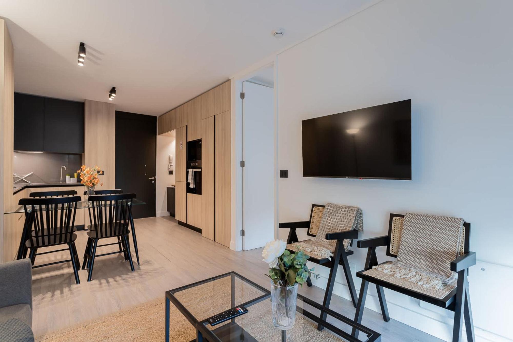 Stylish 1br Sleep Shop Near Araucano Park Apartamento Santiago